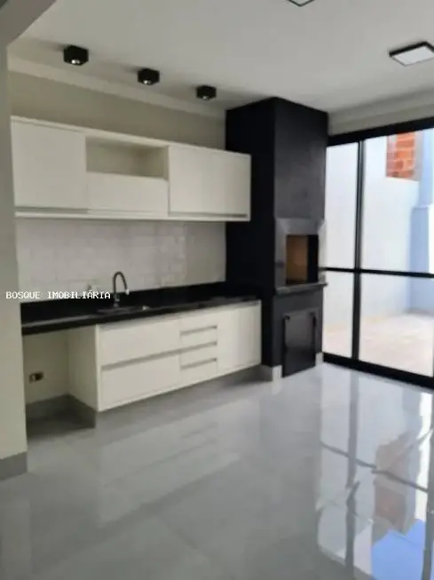 Foto 5 de Casa de Condomínio com 3 Quartos à venda, 240m² em Valência I, Álvares Machado