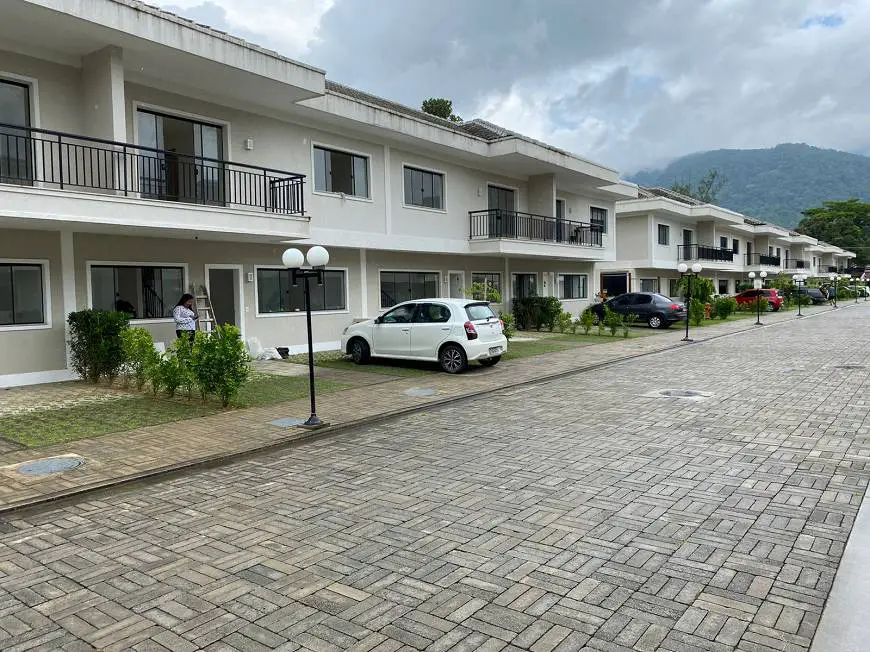Foto 1 de Casa de Condomínio com 3 Quartos para alugar, 134m² em Vargem Grande, Rio de Janeiro