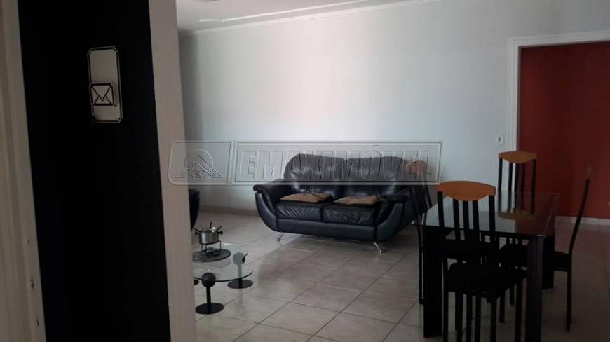 Foto 5 de Casa de Condomínio com 3 Quartos à venda, 242m² em Zona Industrial, Sorocaba
