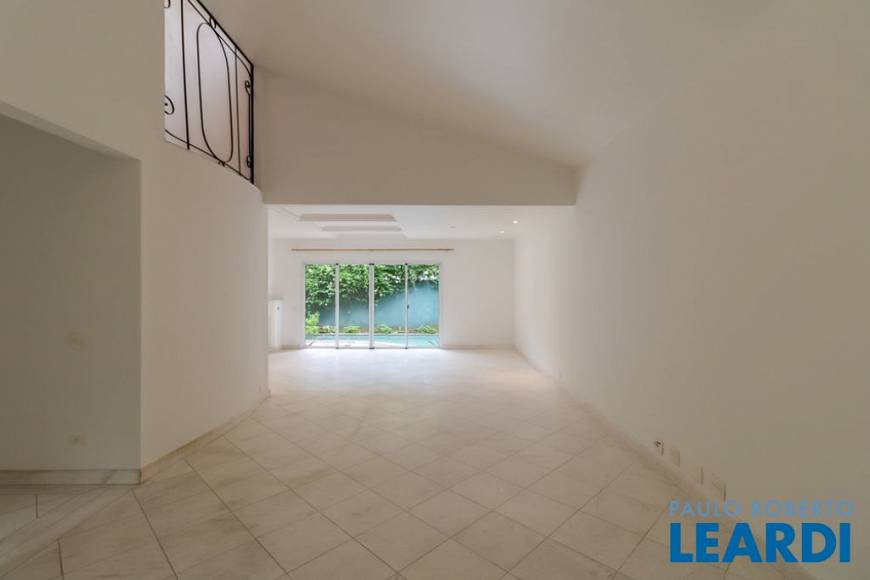 Foto 5 de Casa de Condomínio com 4 Quartos à venda, 519m² em Alto Da Boa Vista, São Paulo