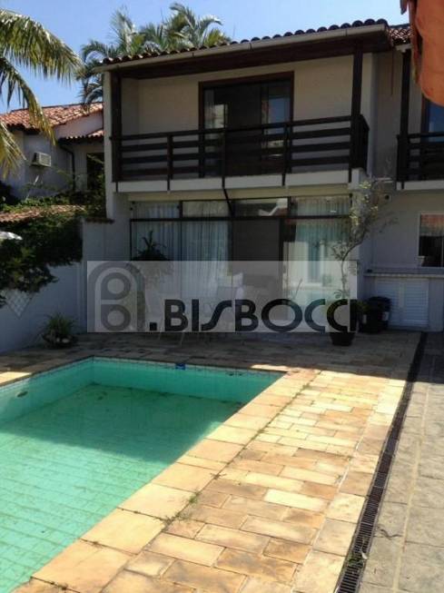 Foto 1 de Casa de Condomínio com 4 Quartos para alugar, 403m² em Barra da Tijuca, Rio de Janeiro