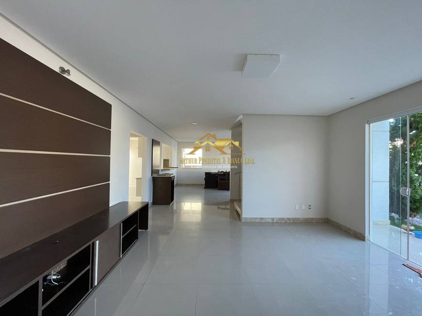 Foto 5 de Casa de Condomínio com 4 Quartos à venda, 239m² em Buraquinho, Lauro de Freitas