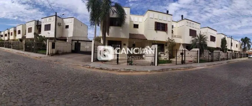 Foto 1 de Casa de Condomínio com 4 Quartos à venda, 320m² em Camobi, Santa Maria