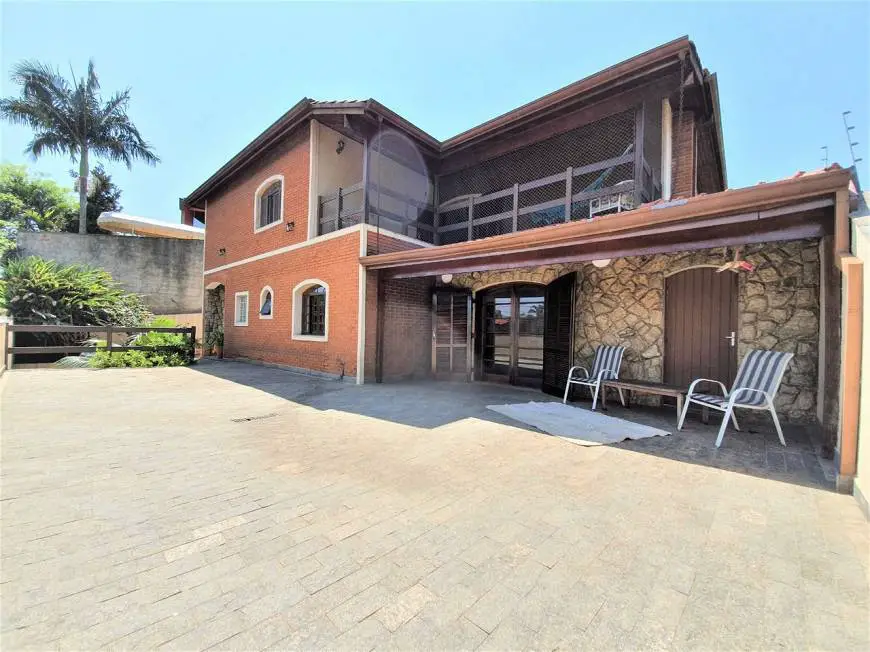 Foto 1 de Casa de Condomínio com 4 Quartos à venda, 310m² em City Bussocaba, Osasco