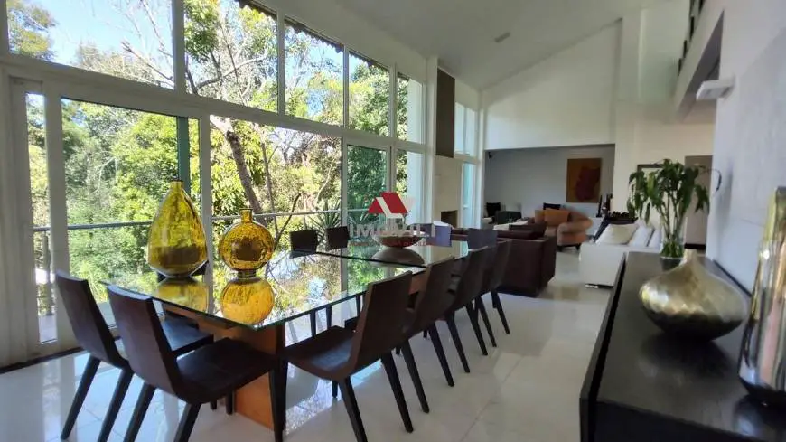 Foto 4 de Casa de Condomínio com 4 Quartos para alugar, 600m² em Conde, Nova Lima
