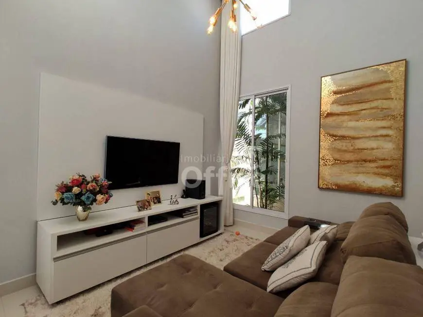 Foto 4 de Casa de Condomínio com 4 Quartos à venda, 250m² em Condomínio Residencial Belas Artes 	, Anápolis