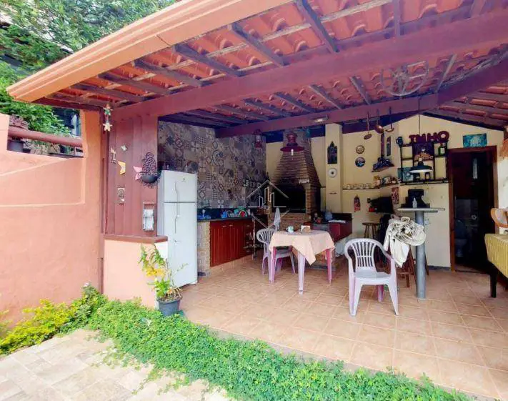 Foto 3 de Casa de Condomínio com 4 Quartos à venda, 375m² em Condominio Vila Castela, Nova Lima