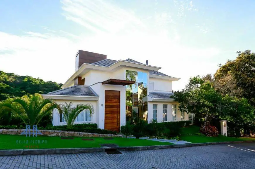 Foto 1 de Casa de Condomínio com 4 Quartos à venda, 504m² em Córrego Grande, Florianópolis