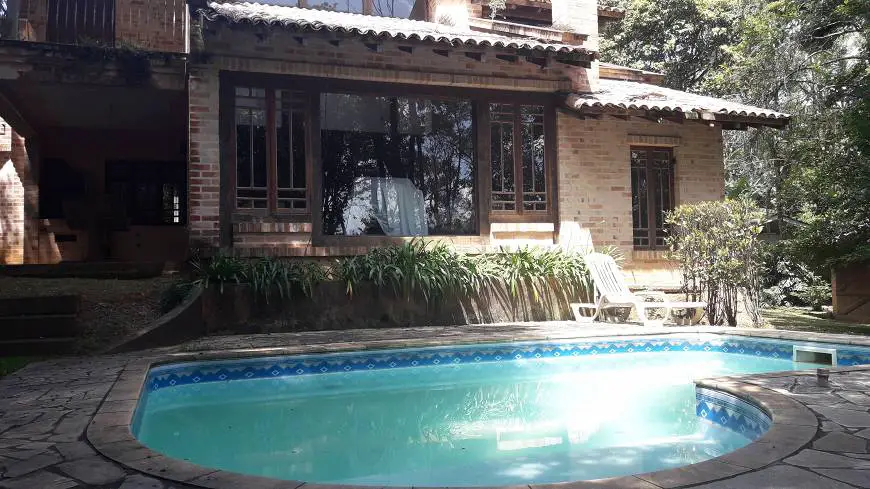 Foto 1 de Casa de Condomínio com 4 Quartos à venda, 260m² em Cumbari, Mairiporã