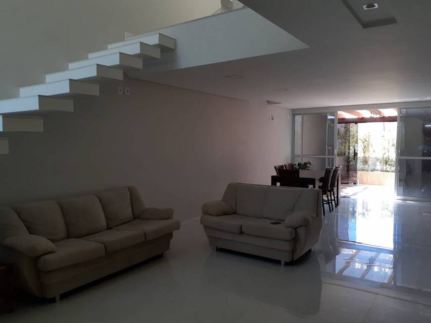 Foto 3 de Casa de Condomínio com 4 Quartos à venda, 277m² em Deltaville, Biguaçu