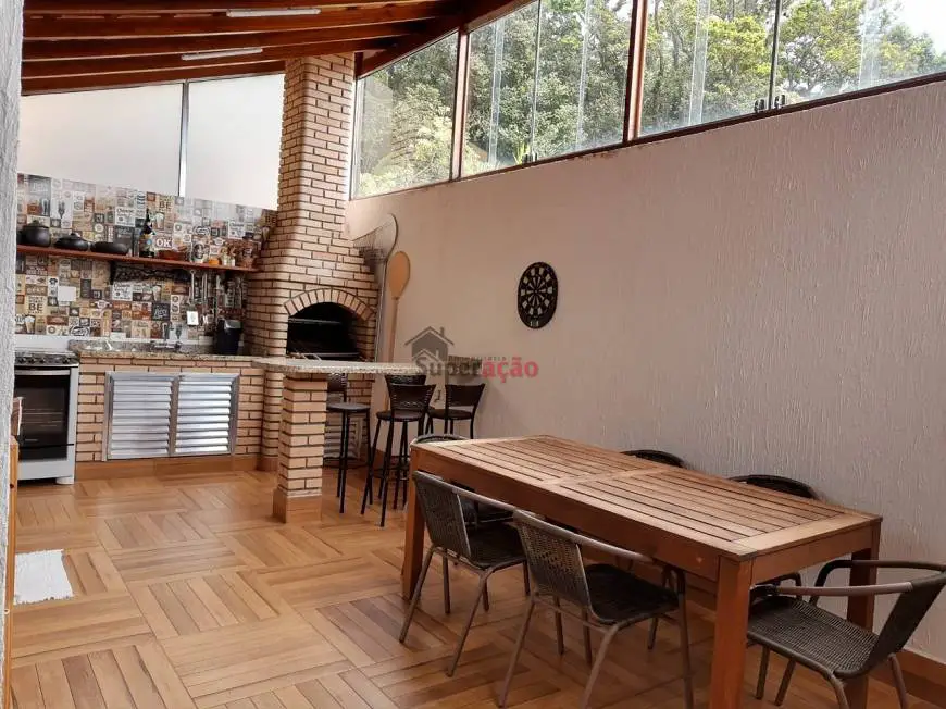 Foto 2 de Casa de Condomínio com 4 Quartos à venda, 225m² em dois Gramado Portal, Guarulhos