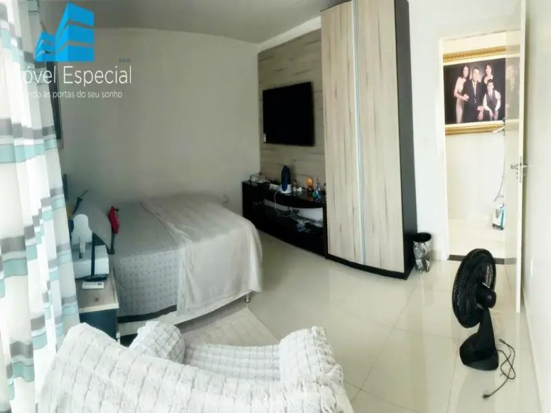 Foto 4 de Casa de Condomínio com 4 Quartos à venda, 283m² em Flores, Manaus