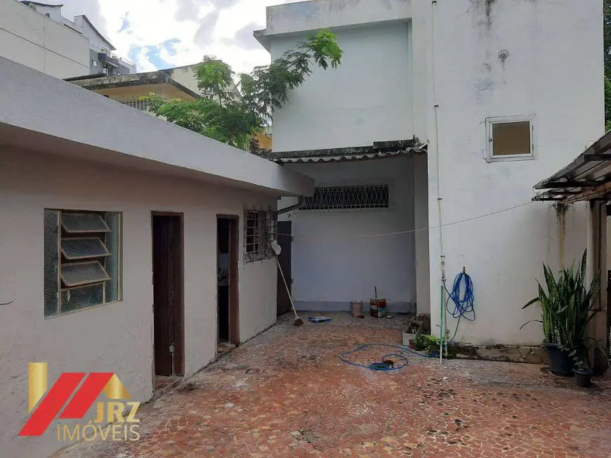 Foto 3 de Casa de Condomínio com 4 Quartos à venda, 334m² em Grajaú, Rio de Janeiro