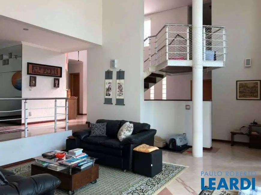 Foto 3 de Casa de Condomínio com 4 Quartos à venda, 800m² em Granja Viana, Carapicuíba