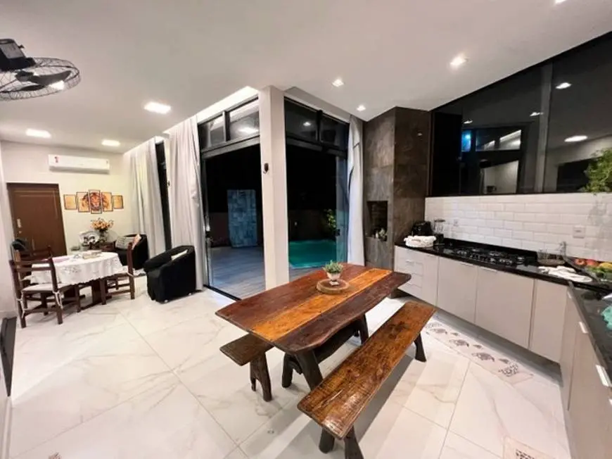 Foto 4 de Casa de Condomínio com 4 Quartos à venda, 300m² em Guanabara, Ananindeua