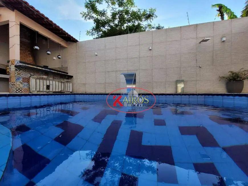 Foto 1 de Casa de Condomínio com 4 Quartos à venda, 300m² em Icoaraci, Belém