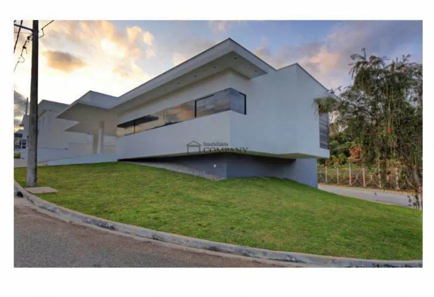 Foto 1 de Casa de Condomínio com 4 Quartos à venda, 360m² em Itapeva, Votorantim