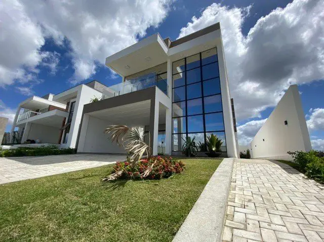 Foto 1 de Casa de Condomínio com 4 Quartos à venda, 250m² em Itararé, Campina Grande