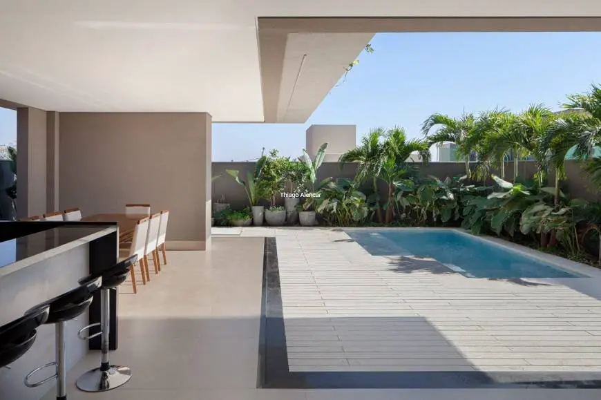 Foto 5 de Casa de Condomínio com 4 Quartos à venda, 290m² em Jardim Montevideu, Campo Grande
