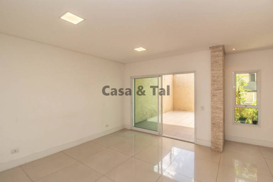 Foto 5 de Casa de Condomínio com 4 Quartos à venda, 236m² em Jardim Prudência, São Paulo