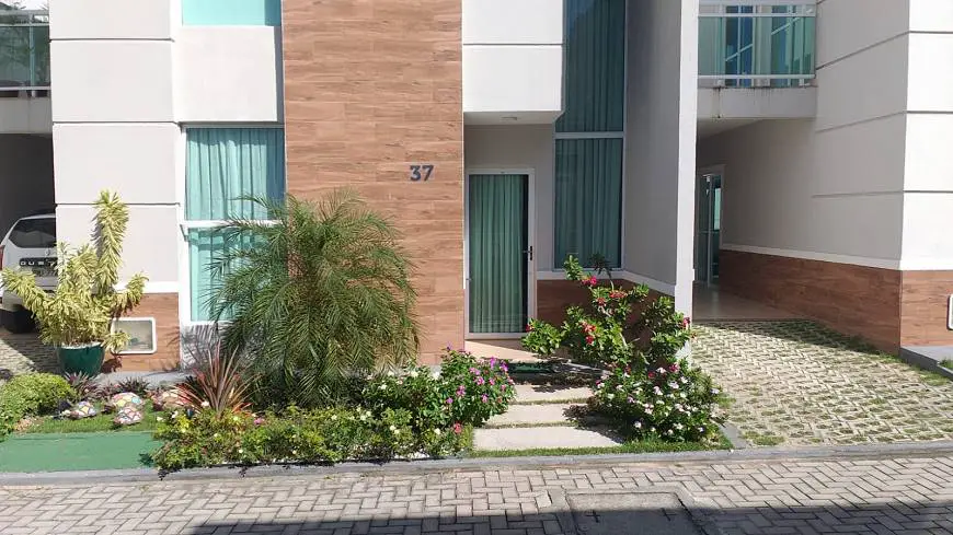 Foto 1 de Casa de Condomínio com 4 Quartos para venda ou aluguel, 138m² em Mangabeira, Eusébio