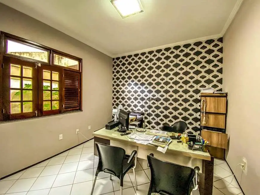 Foto 1 de Casa de Condomínio com 4 Quartos à venda, 280m² em Olho d'Água, São Luís