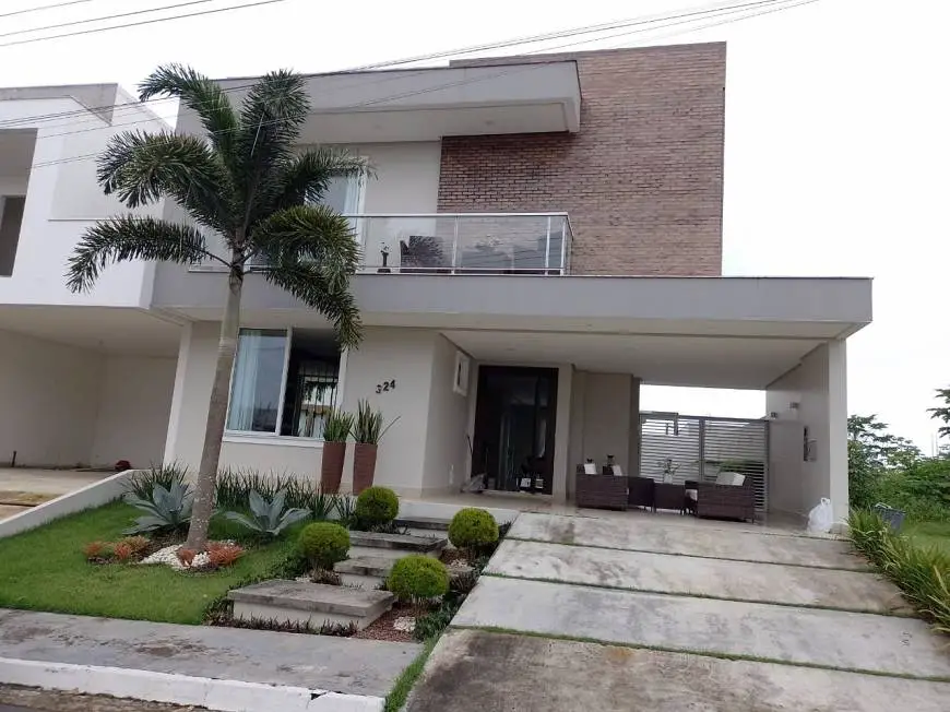 Foto 1 de Casa de Condomínio com 4 Quartos para alugar, 300m² em Ponta Negra, Manaus