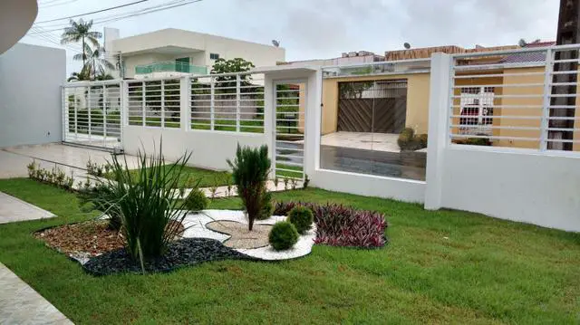 Foto 1 de Casa de Condomínio com 4 Quartos à venda, 314m² em Ponta Negra, Manaus
