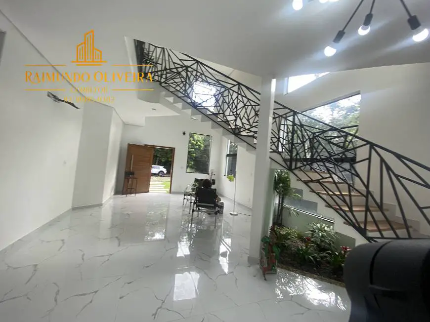 Foto 1 de Casa de Condomínio com 4 Quartos à venda, 349m² em Ponta Negra, Manaus