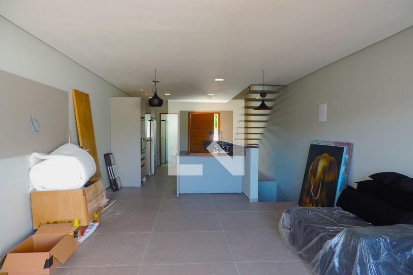 Foto 5 de Casa de Condomínio com 4 Quartos para alugar, 310m² em Rio Tavares, Florianópolis