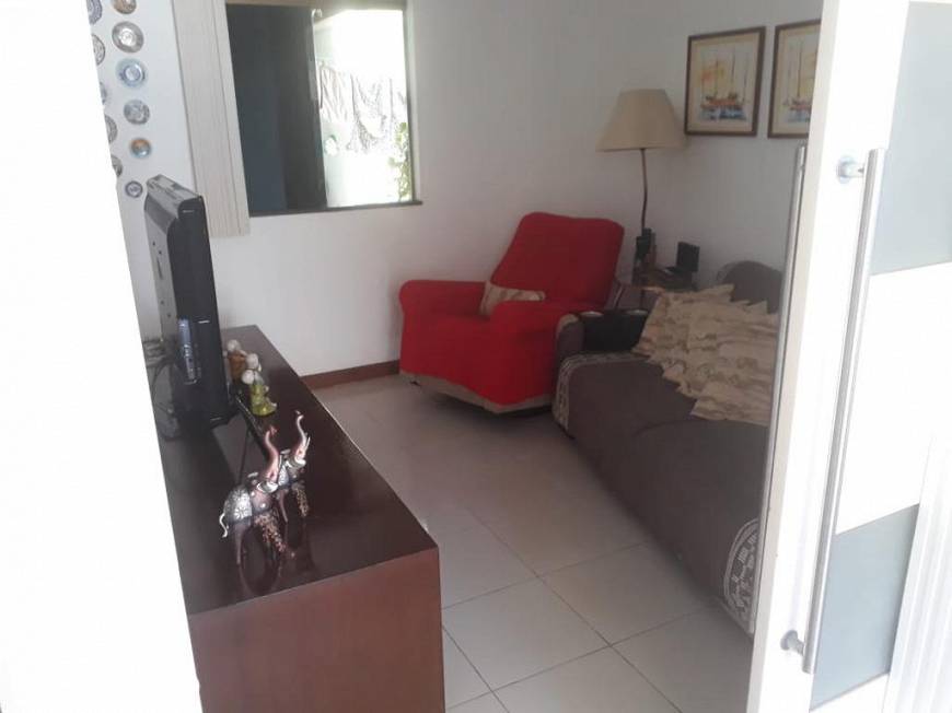 Foto 5 de Casa de Condomínio com 4 Quartos à venda, 236m² em Stella Maris, Salvador