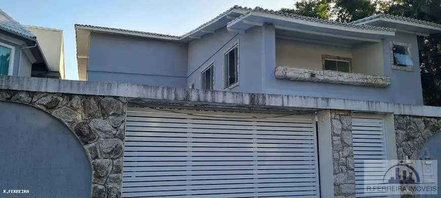 Foto 1 de Casa de Condomínio com 4 Quartos à venda, 450m² em Taquara, Rio de Janeiro