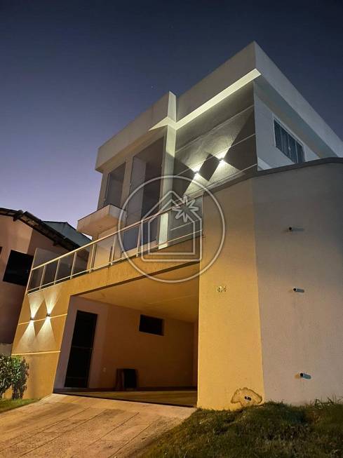 Foto 1 de Casa de Condomínio com 4 Quartos à venda, 192m² em Tribobó, São Gonçalo