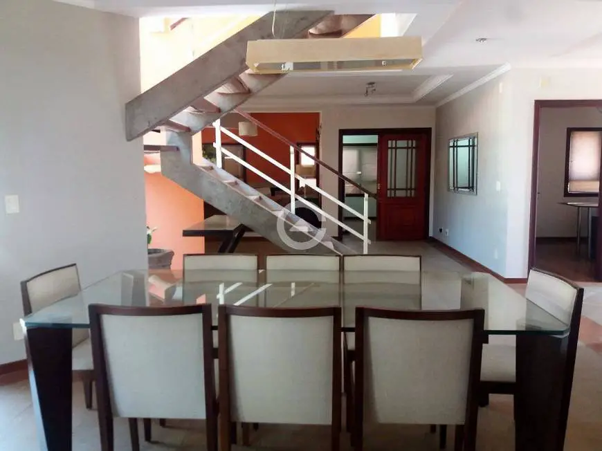 Foto 2 de Casa de Condomínio com 4 Quartos à venda, 480m² em Vale do Itamaracá, Valinhos