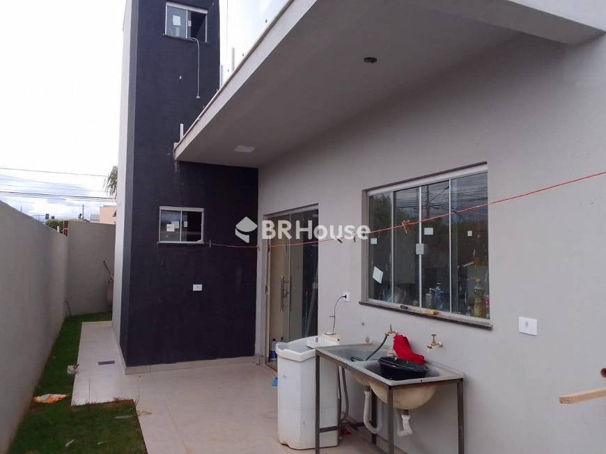 Foto 1 de Casa de Condomínio com 4 Quartos à venda, 150m² em Vila Carlota, Campo Grande