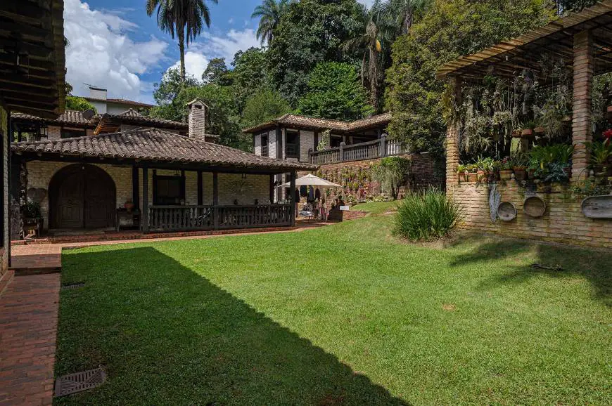 Foto 1 de Casa de Condomínio com 4 Quartos à venda, 475m² em Vila del Rey, Nova Lima