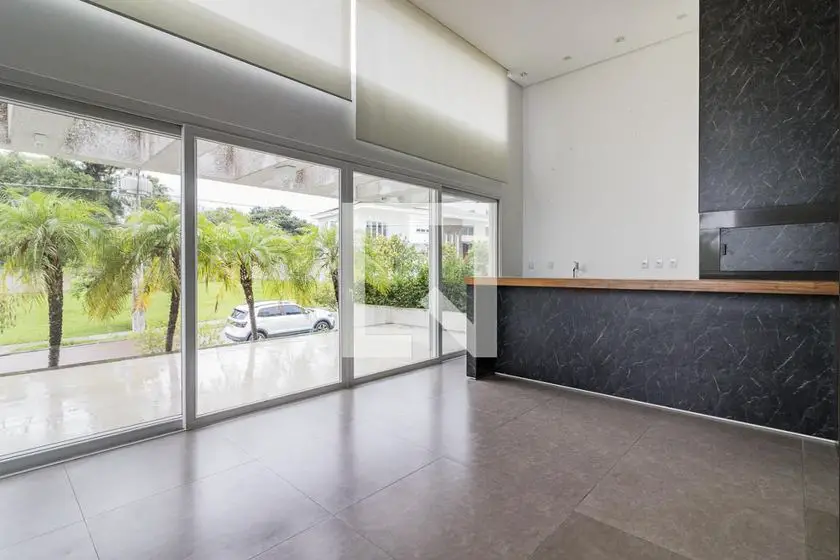 Foto 2 de Casa de Condomínio com 4 Quartos para alugar, 250m² em Vila Nova, Porto Alegre