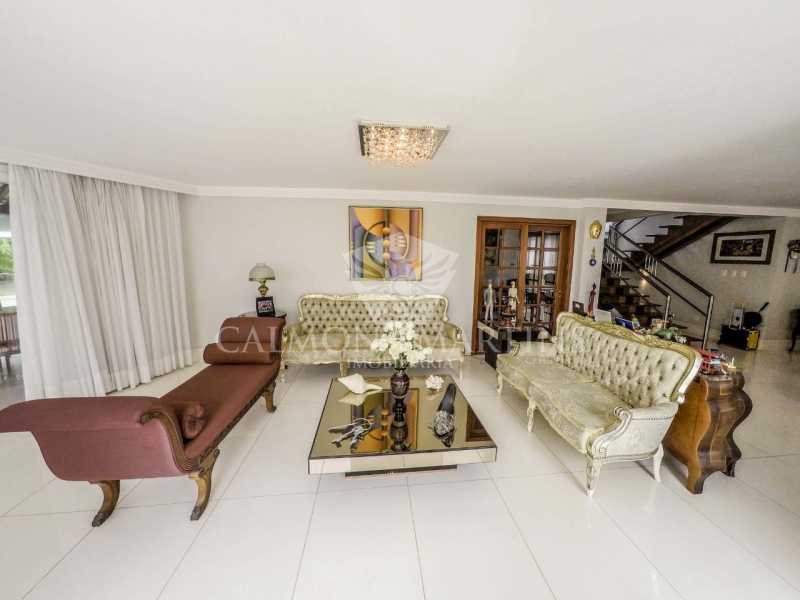 Foto 1 de Casa de Condomínio com 5 Quartos à venda, 750m² em Alphaville I, Salvador