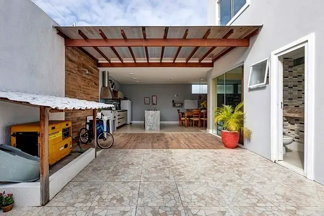 Foto 3 de Casa de Condomínio com 5 Quartos à venda, 266m² em Buraquinho, Lauro de Freitas