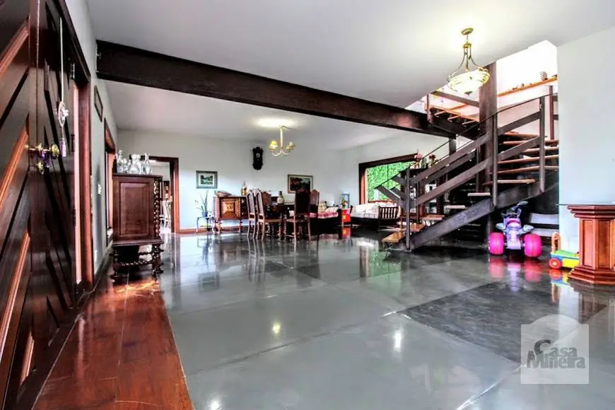 Foto 1 de Casa de Condomínio com 5 Quartos à venda, 502m² em Condominio Ville de Montagne, Nova Lima