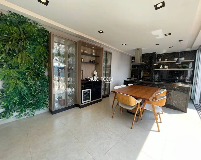 Foto 1 de Casa de Condomínio com 5 Quartos à venda, 350m² em Jardim Saint Gerard, Ribeirão Preto