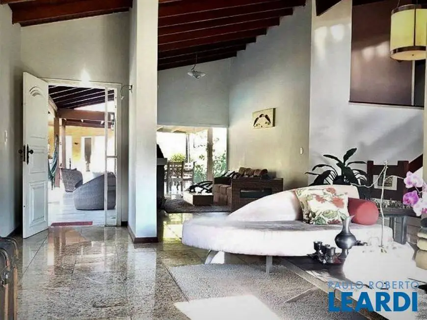 Foto 1 de Casa de Condomínio com 5 Quartos à venda, 470m² em Palos Verdes, Carapicuíba