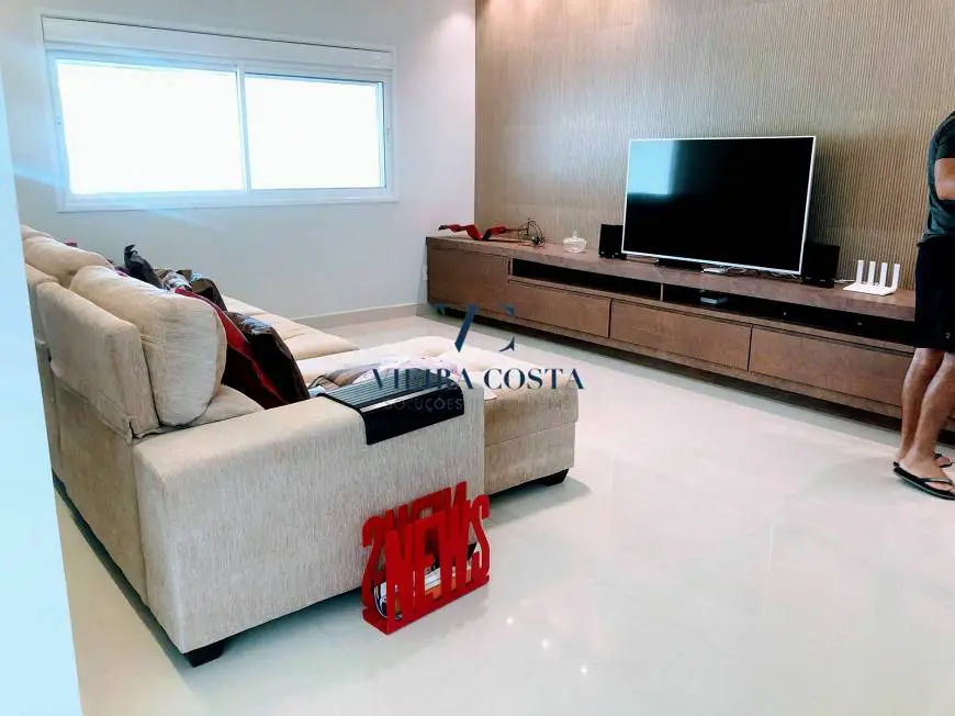 Foto 1 de Casa de Condomínio com 5 Quartos à venda, 740m² em Park Way , Brasília