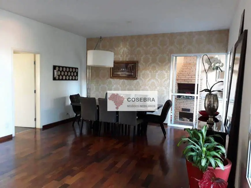 Foto 1 de Casa de Condomínio com 5 Quartos para alugar, 350m² em Santo Amaro, São Paulo