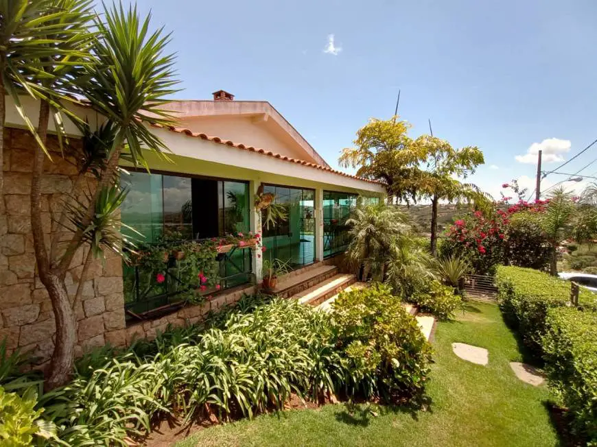 Foto 1 de Casa de Condomínio com 5 Quartos para alugar, 460m² em Ville Des Lacs, Nova Lima