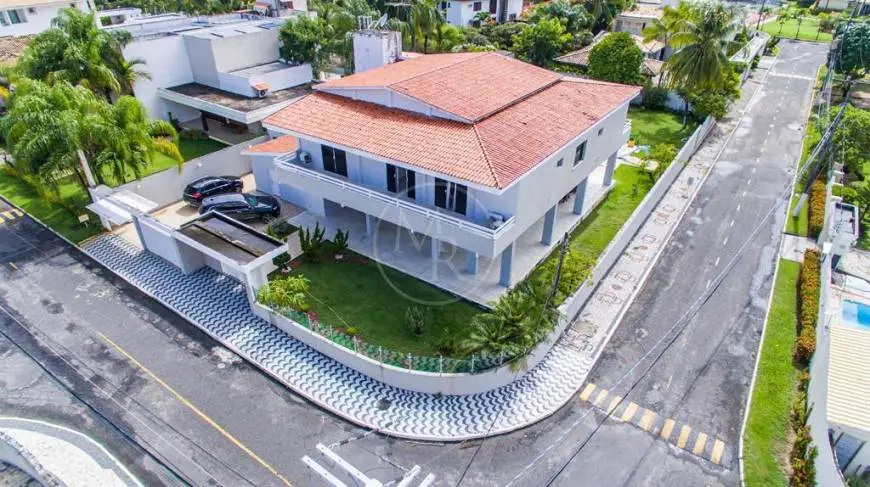 Foto 3 de Casa de Condomínio com 6 Quartos à venda, 600m² em Vilas do Atlantico, Lauro de Freitas