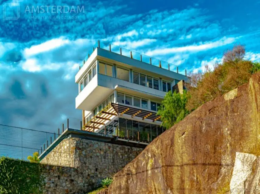 Foto 1 de Casa de Condomínio com 7 Quartos para alugar, 650m² em Santo Antônio de Lisboa, Florianópolis