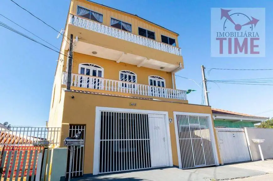 Foto 1 de Casa de Condomínio com 8 Quartos à venda, 198m² em Sitio Cercado, Curitiba