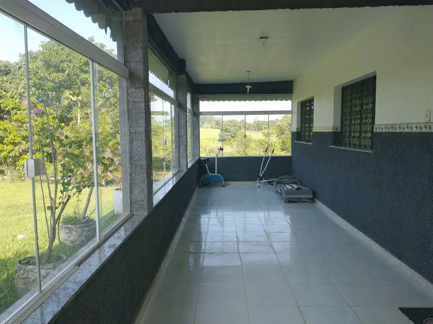 Foto 1 de Chácara com 2 Quartos à venda, 20000m² em Areal, Itaboraí