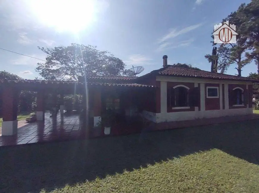 Foto 5 de Chácara com 3 Quartos à venda, 250m² em Araras dos Mori, Bragança Paulista